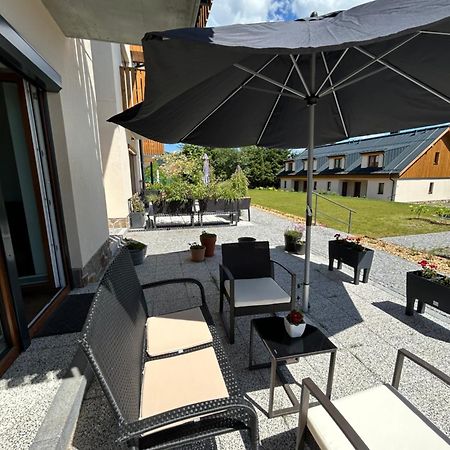 Apartman A3 Kasperky Slunny Moderni Apartman Na Horach カシュペルスケー・ホリ エクステリア 写真