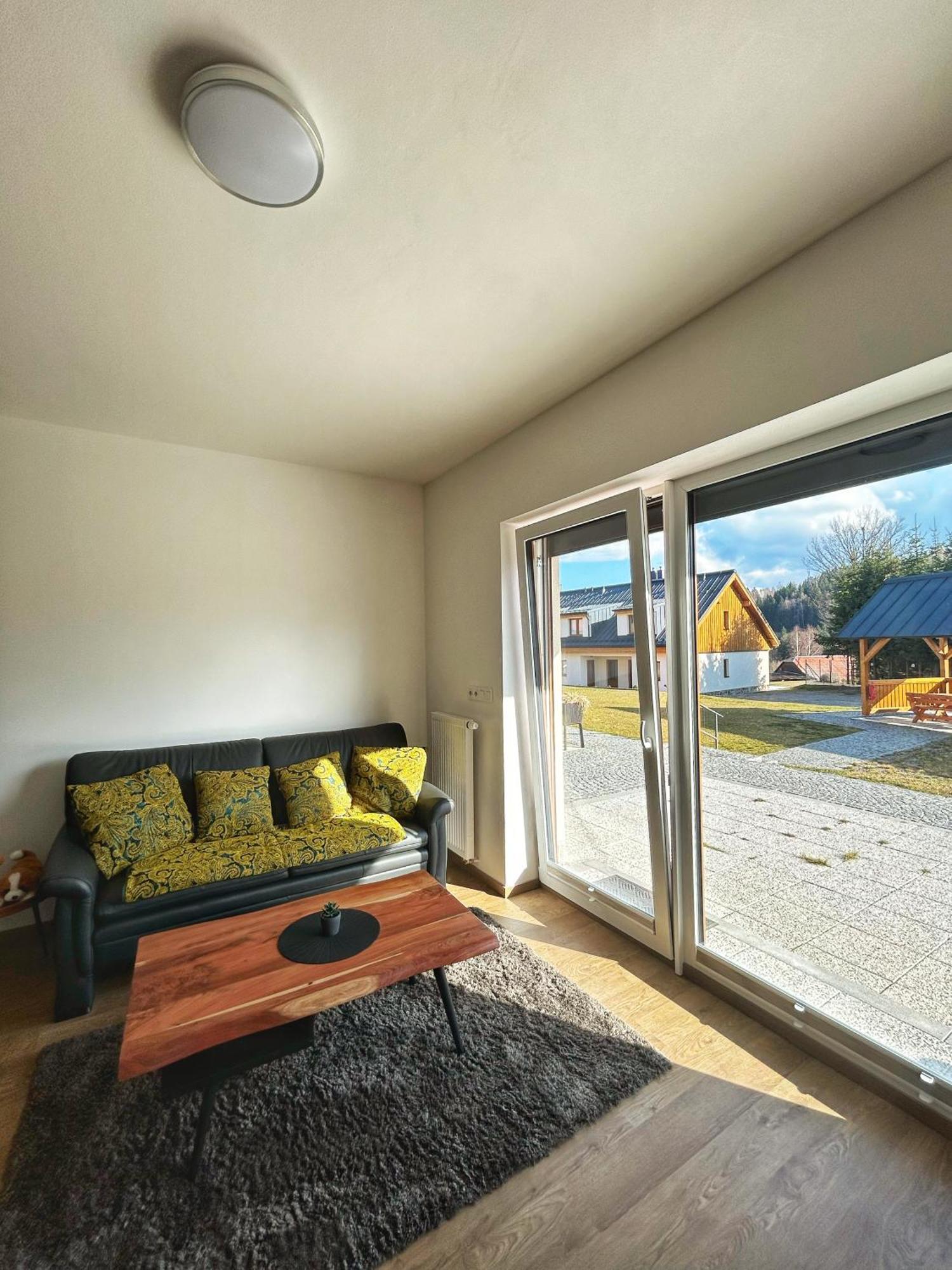 Apartman A3 Kasperky Slunny Moderni Apartman Na Horach カシュペルスケー・ホリ エクステリア 写真
